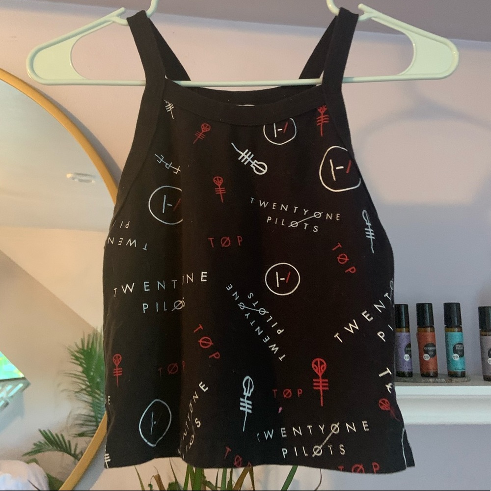 Twenty one pilots crop top